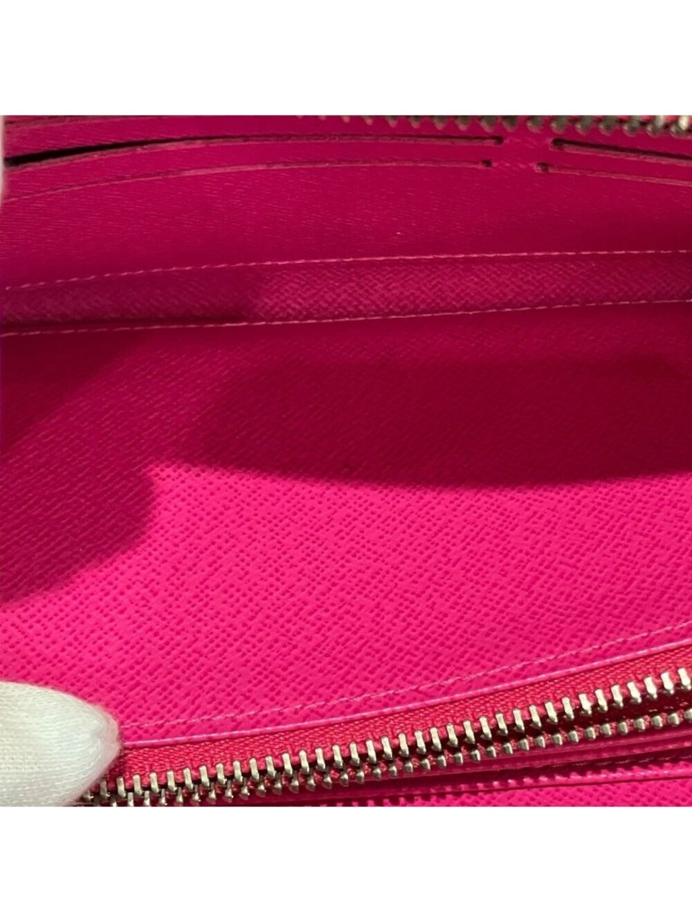 Louis Vuitton Zippy Wallet Epi Leather - Picture 9 of 9